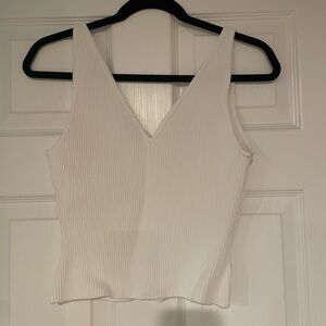 Aritzia Babaton Sculpt Tank